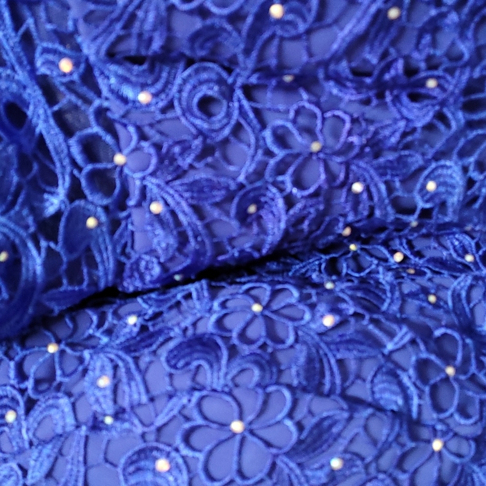 Dress - Picture 3 of 7